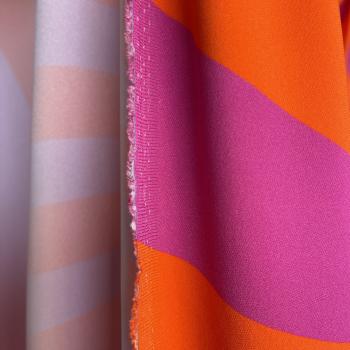 elastischer Designerstoff orange magenta Streifen