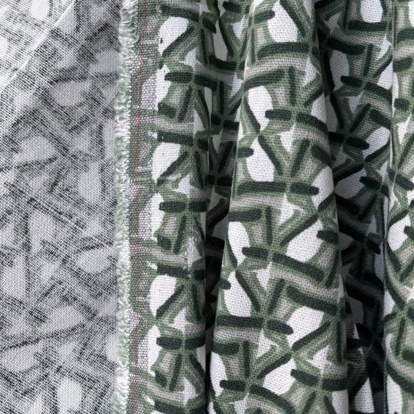 Leinen-Viskose-Mix abstrakte Ornamente weiß grün grau schwarz