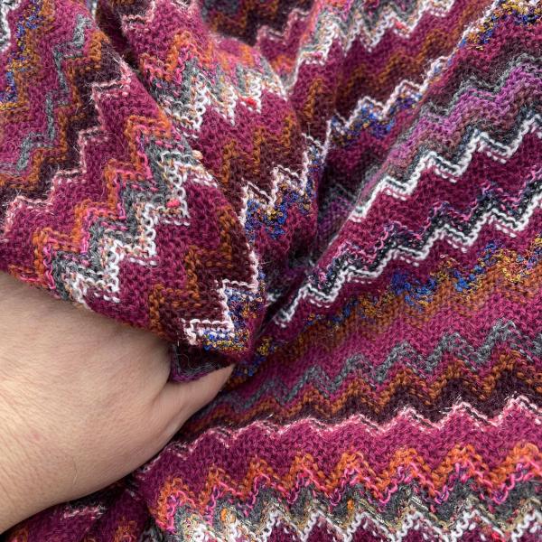 Wolle-Lurex-Strick mit Zick-Zack-Muster mit Glitzereffekt, lila